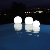 Boule LED RGBW 20cm Rechargeable IP65