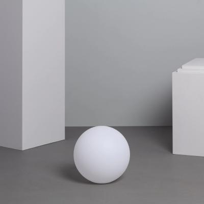 Boule LED RGBW 30cm Rechargeable IP65