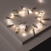 Guirlande LED Fil de Fer avec pinces à Linge Chromée à Piles 3.5m
