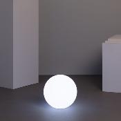 Boule LED RGBW 30cm Rechargeable IP65